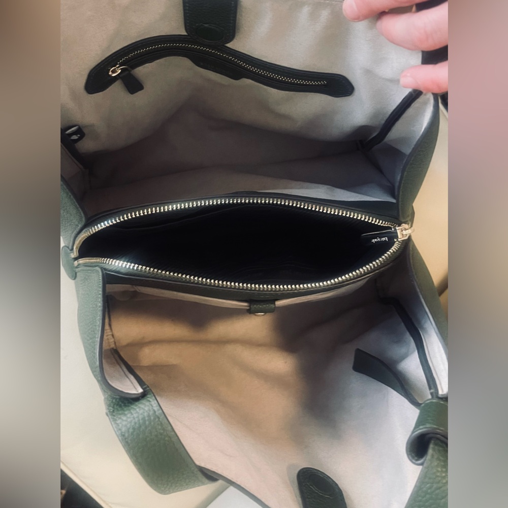 Kate Spade Knott Large Shoulder Bag EUC - Picture 3 of 6